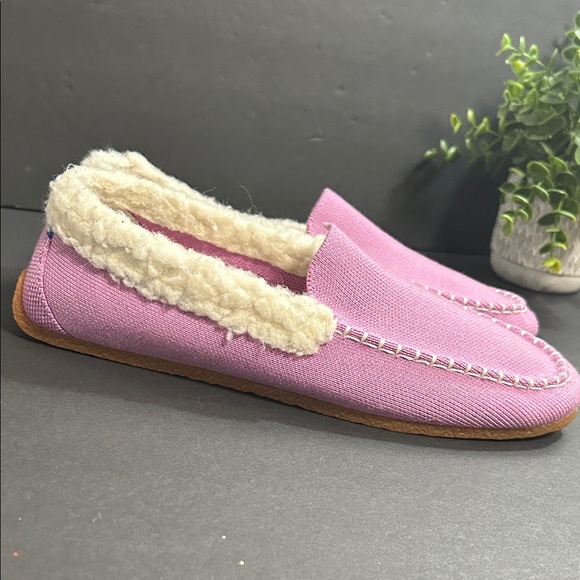 Rothy's Scuff Slippers in
Lavender - Picture 7 of 17